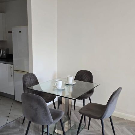 Luxury Green 1 Bed City Centre Apartment Close To Mailbox,Bullring, Broad Street For Leisure And Families Birmingham Esterno foto